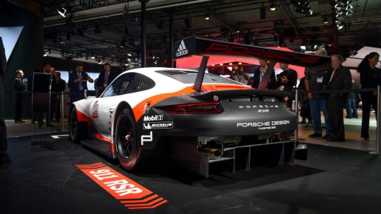 2017-porsche-911-rsr-la-2016-01