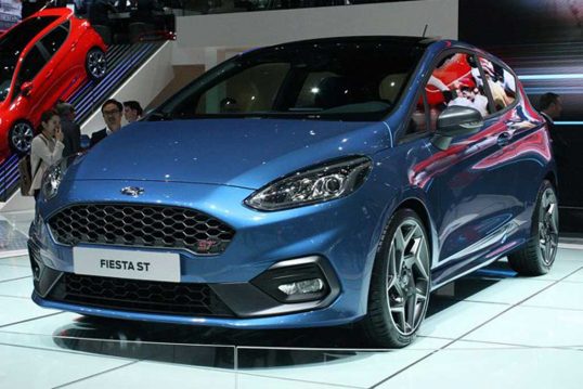 2018-ford-fiesta-st-live-03