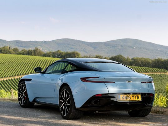 aston_martin-db11-2017-frosted-glass-blue-03