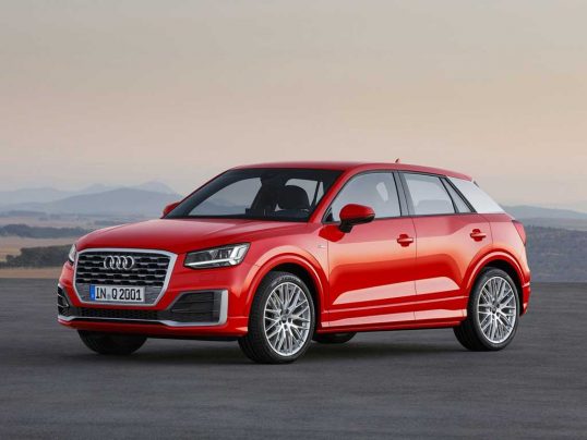 audi-q2-2017-s-line-02