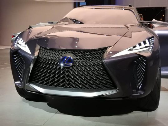 lexus-ux-3