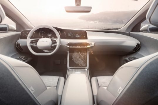 lucid-motors-air-interior-view-660x438