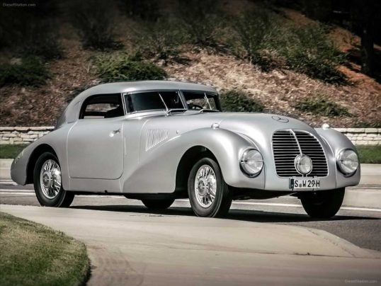 Mercedes Benz 540K Streamliner