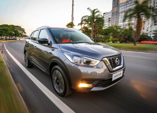 nissan-kicks-2017-02