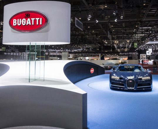 bugatti-stand-at-the-2017-geneva-motor-show05