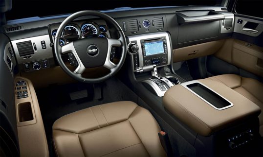 hummer-h2-interior-6