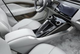 jaguar-i-pace-69