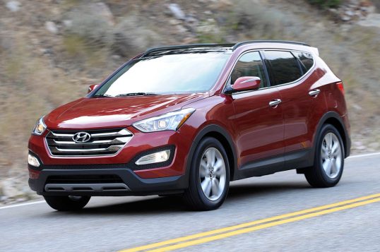 2014-hyundai-santa-fe-sport-front-three-quarter-road2