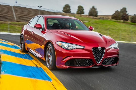 2017-alfa-romeo-giulia-quadrifoglio-front-three-quarter-in-motion-02-e1477611417787