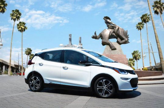 2017-chevrolet-bolt-with-autonomous-equipment