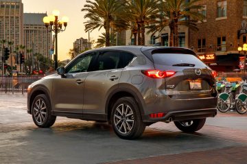مزدا CX-5 فول آپشن جایگزین مناسب خودروهای لوکس مزدا CX-5 فول آپشن جایگزین مناسب خودروهای لوکس