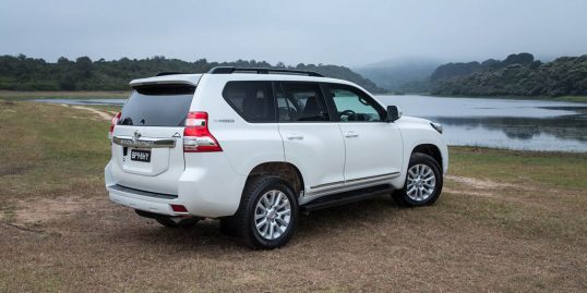 2017-toyota-prado-altitude-toy_prado_altitude_6