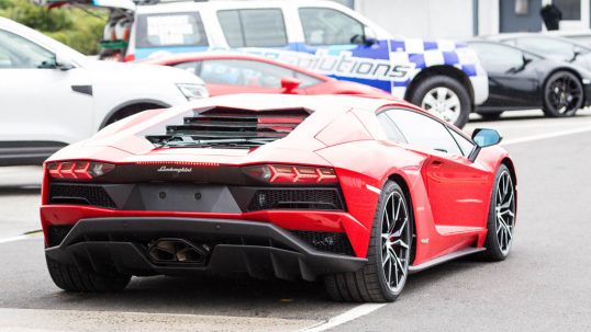 Lamborghini Aventador S 2017