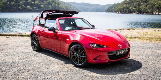 2017-mazda-mx-5-rf-v-2017-subaru-brz-55