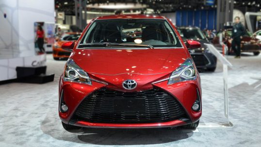 2017-toyota-yaris-new-york-2017-01