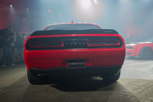 2018-dodge-challenger-srt-demon-11