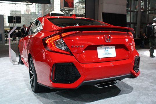 2018-honda-civic-si-17