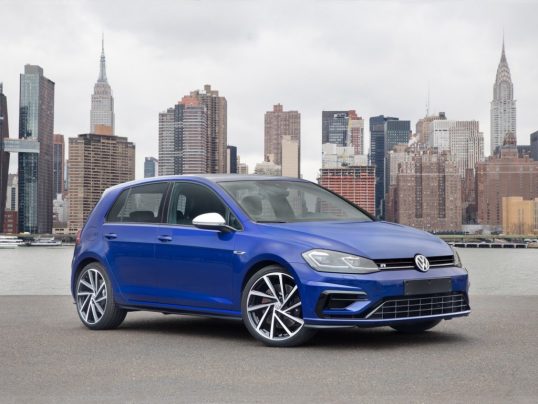 2018-vw-golf-26