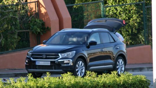 2018-vw-t-roc-spy-photo