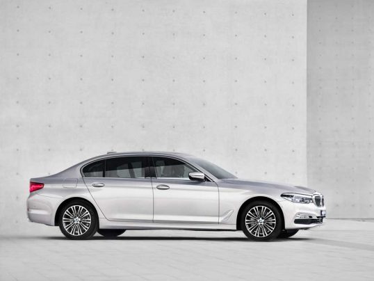 bmw-5-series-lwb-9