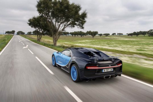 bugatti-chiron-rear-three-quarter-in-motion-03