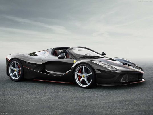 ferrari-laferrari-2017-aper