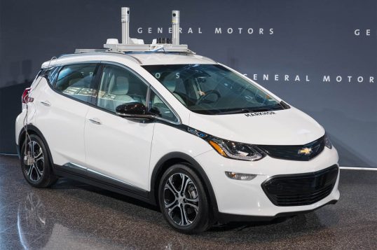 gm-autonomous-fleet-vehicle-testing-in-michigan-08