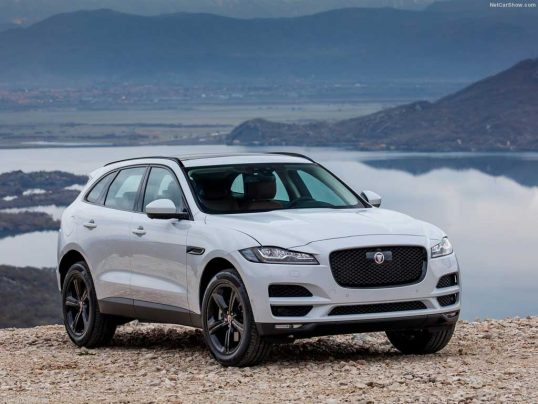 jaguar-f-pace-2017-04