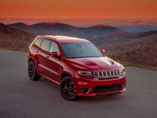 jeep-trackhawk-4