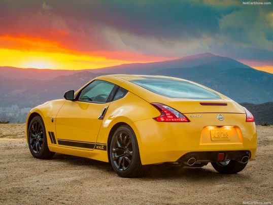 nissan-370z_coupe_heritage_edition-2018-1024-09