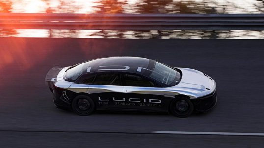 lucid-air-alpha-speed-car