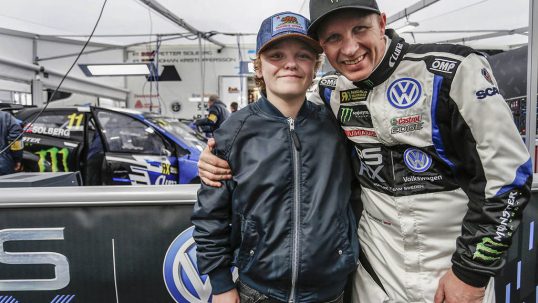 petter-solberg-psrx-volkswagen-sweden-vw-polo-gti-with-his-son-oliver-solberg