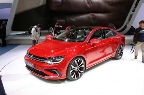 VW New Midsize Coupe Concept