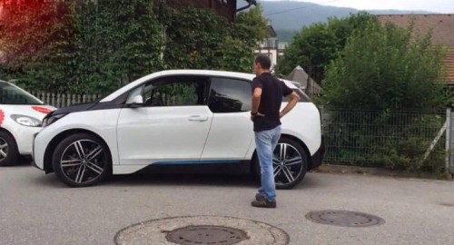 Self-Parking BMW i3