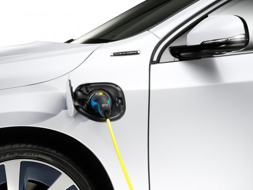 Volvo S60L Petrol Plug-in Hybrid concept