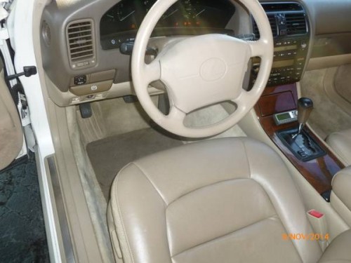 1996 Lexus LS 400