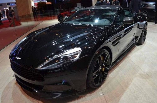 Aston-Martin-Vanquish-Carbon-Edition-15