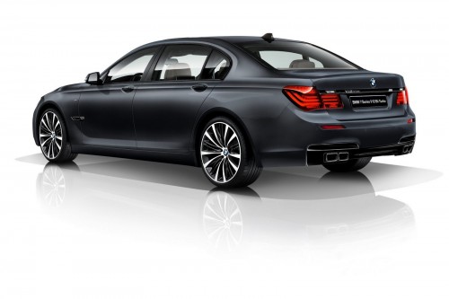 BMW-7-Series-V12-Bi-Turbo-Edition-3[6]