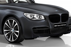 BMW-7-Series-V12-Bi-Turbo-Edition-8[2]