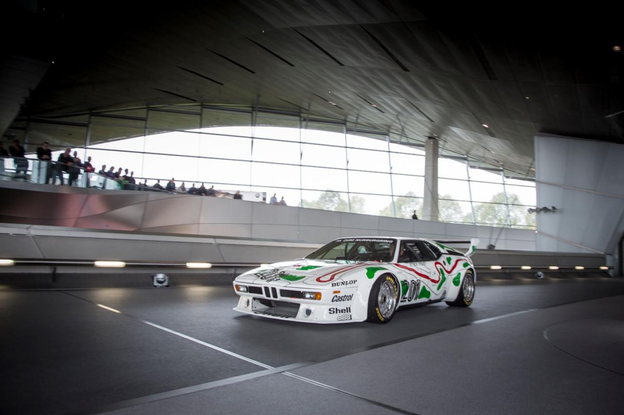 BMW M1 given to Masakuni Hosobuchi