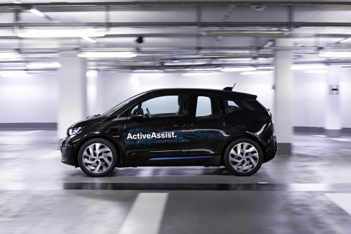 BMW i3 Active Assist Self Parking