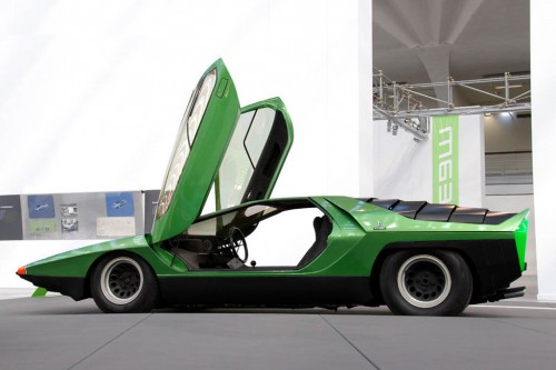 Bertone Alfa-Romeo Carabo