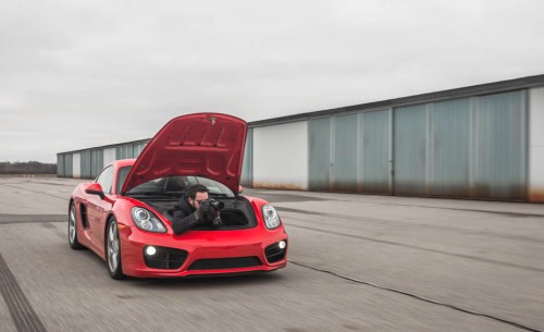 Porsche Cayman Is the Best Car-to-Car Photo Rig