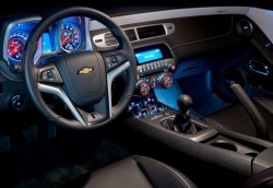 Chevrolet-Camaro-for-Europe-dashboard