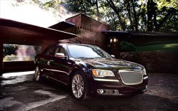 Chrysler 300 Luxury Series Sedan 2012