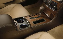 Chrysler 300 Luxury Series Sedan 2012 console