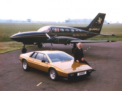 Colin Chapman Lotus Esprit S2 500x375