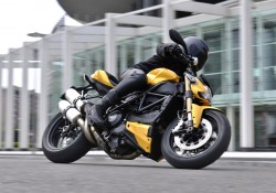 DUCATI STREETFIGHTER 848 2012