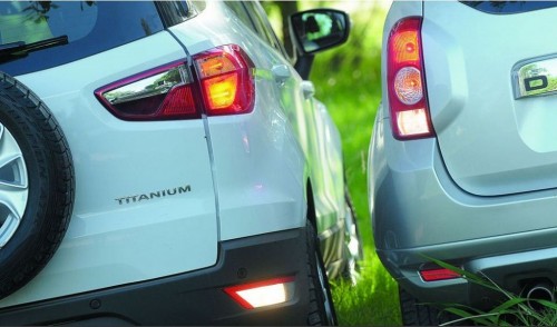 EcoSport-vs-Duster-tail-lamps