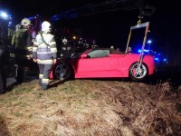 Ferrari F430 Spider crashed into lake in Austria